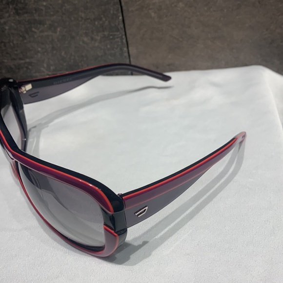 Diesel Sunglasses with box - Picture 6 of 11